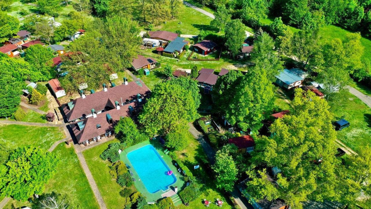 Romantik Camping Es Panzio Bük Zewnętrze zdjęcie